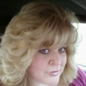 Meet your Posher, Cynthia